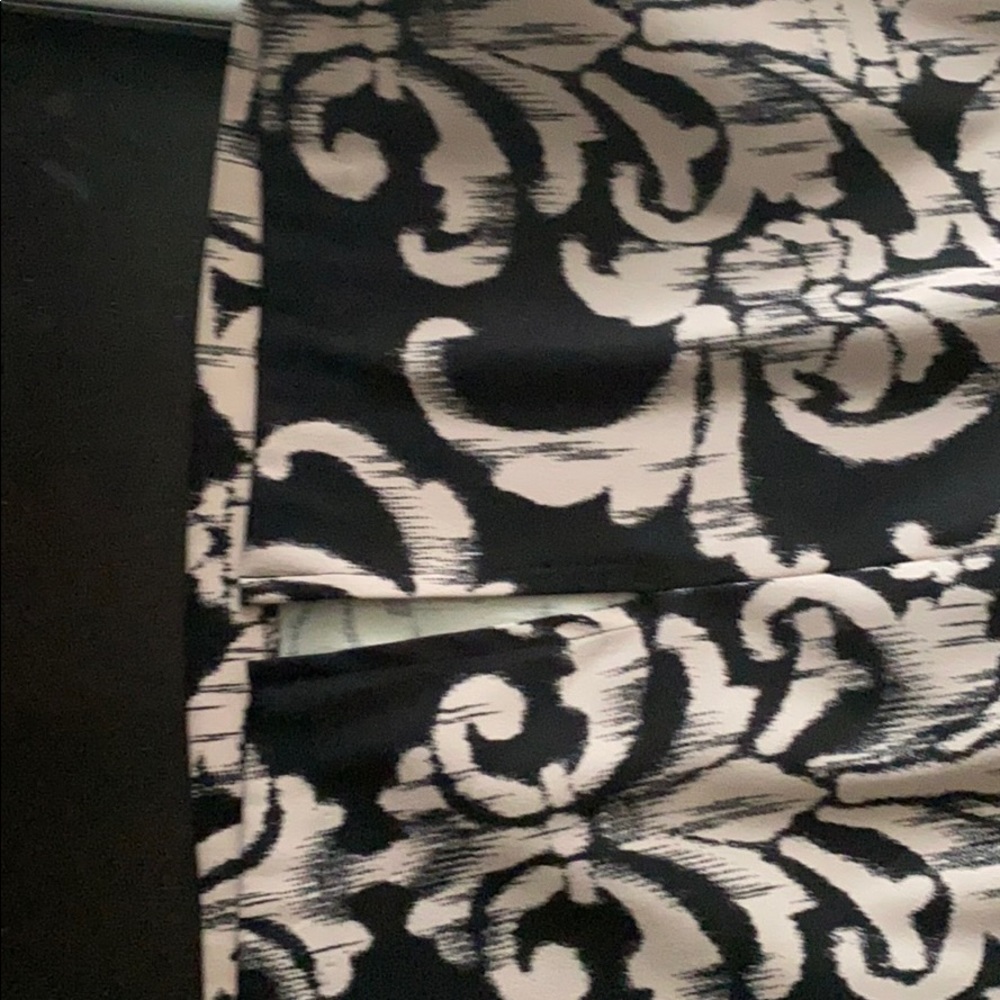 Dress - Picture 6 of 6